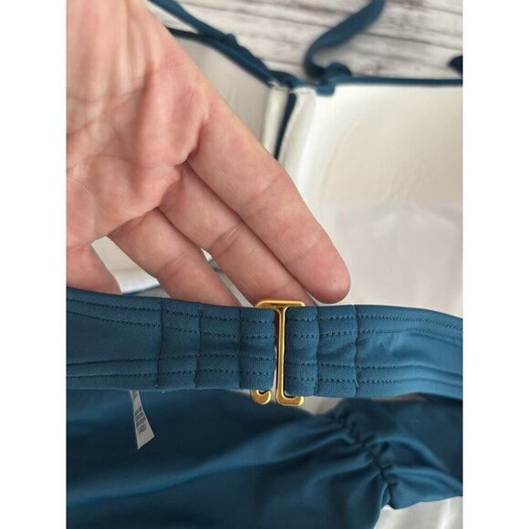 Victoria’s Secret Halter Green High Cut Bikini Size Medium/D - Picture 7 of 10